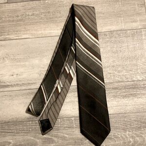 Wembley Classic Tie.